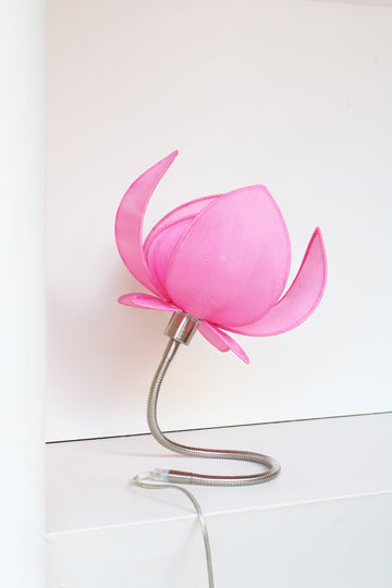 lamp bloem roze