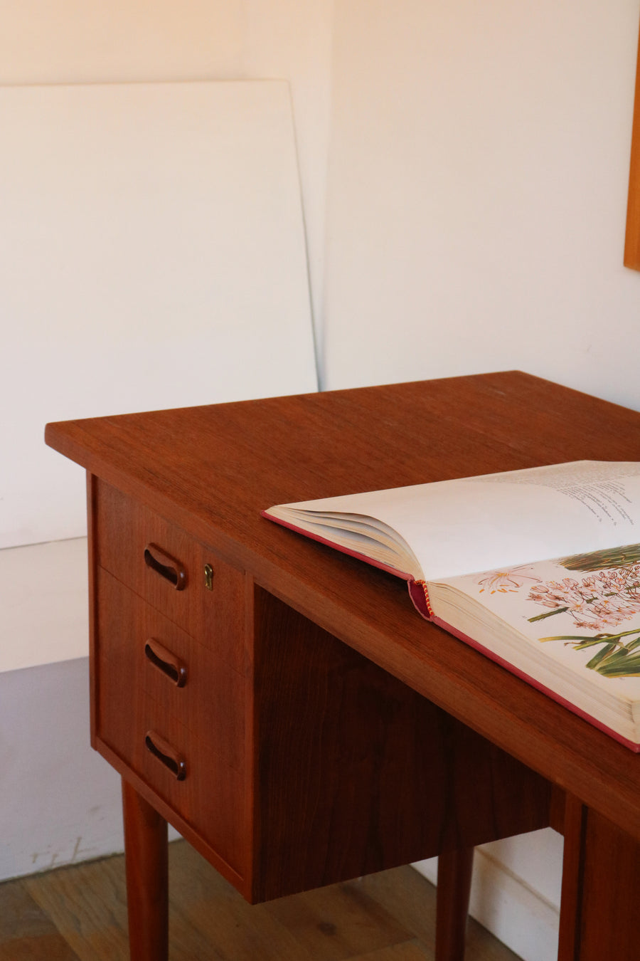 vintage bureau