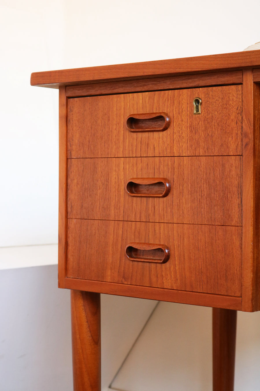 vintage bureau