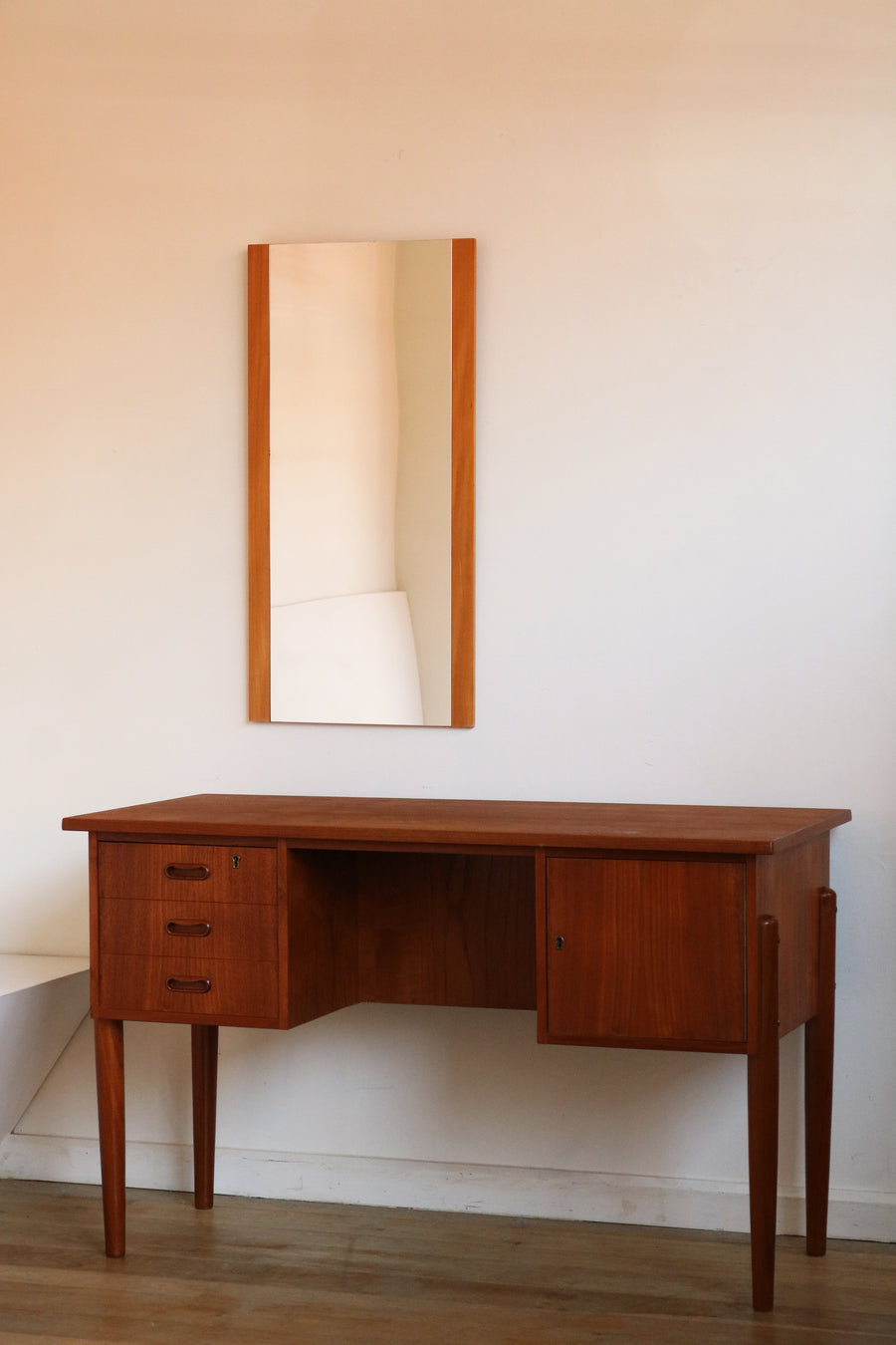 vintage bureau