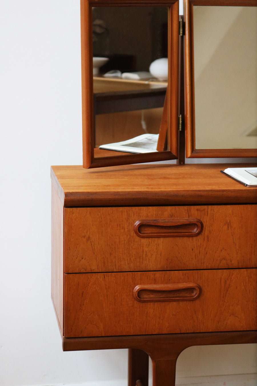 dressoir met spiegel Meredew