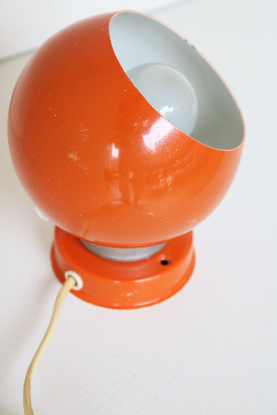 eyeball lamp oranje