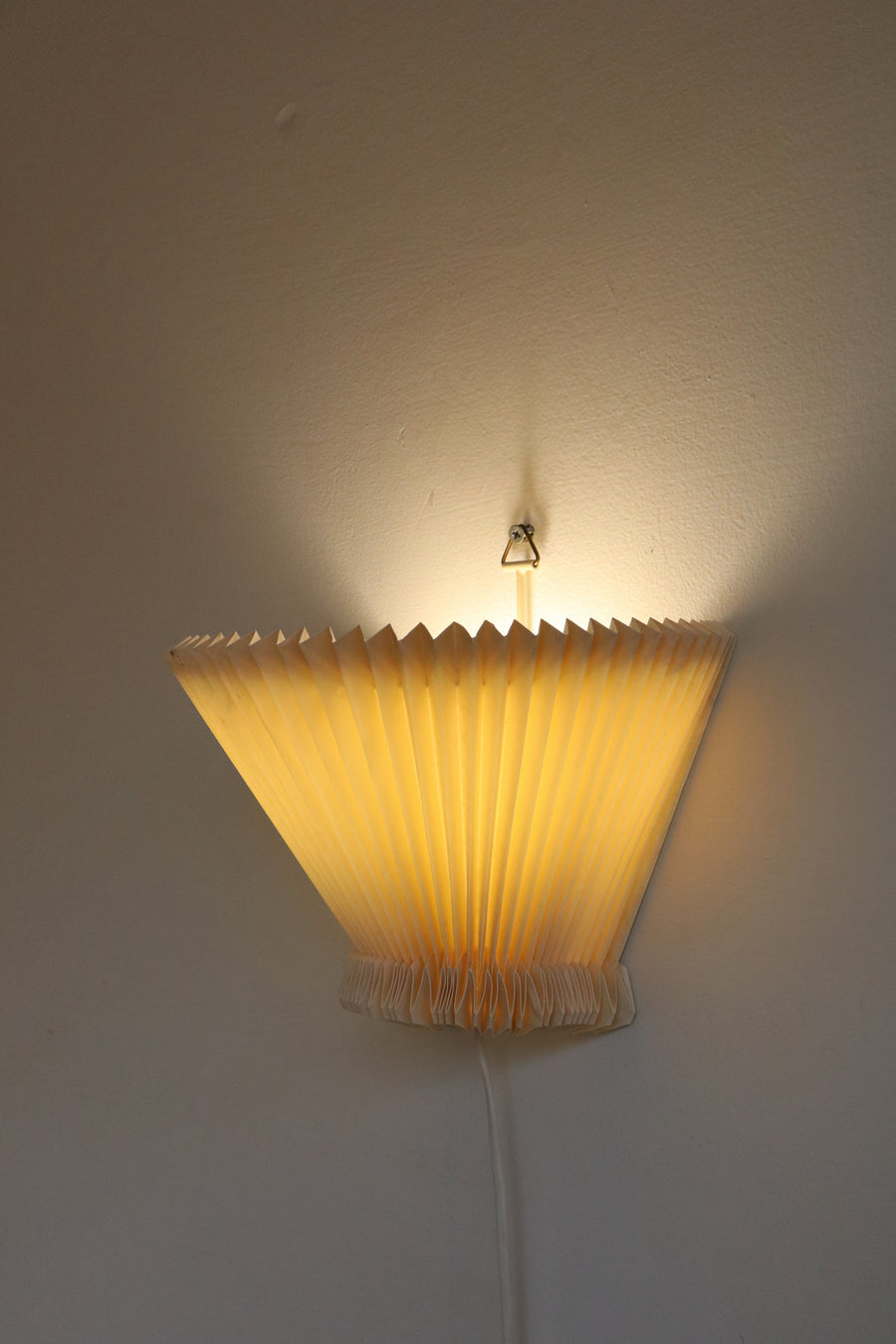 wandlamp Le Klint model 203